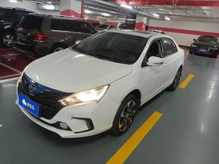 比亚迪秦EV300 自动 尊贵型 