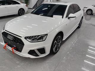 奥迪A4L 35TFSI 2.0T 自动 时尚动感型 