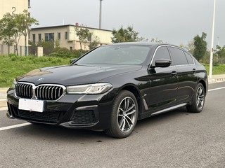 宝马5系 525Li 2.0T 自动 改款M运动套装 