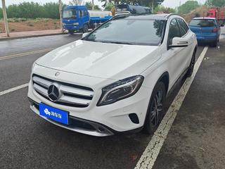 奔驰GLA 200 1.6T 自动 时尚型 