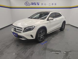 奔驰GLA 220 2.0T 自动 时尚型 