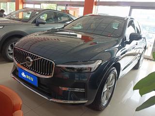 沃尔沃XC60 B5 2.0T 自动 智逸豪华版 