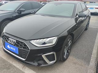 奥迪A4L 40TFSI 2.0T 自动 时尚动感型 