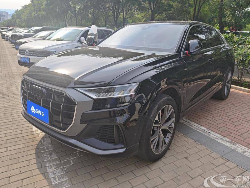 奥迪Q8 55 [进口] 2022款 3.0T 自动 臻选动感型 