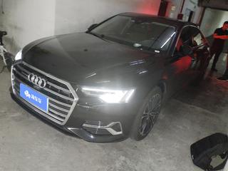 奥迪A6L 55TFSI 3.0T 自动 尊享致雅型 