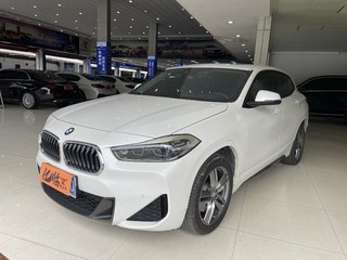 宝马X2 sDrive25i 2.0T 自动 领先型M越野套装版 