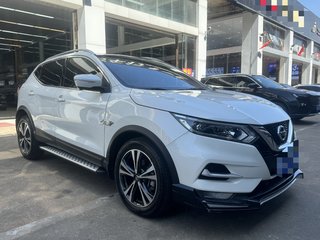 日产逍客 2.0L 自动 豪华版 