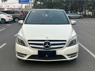 奔驰B级 B200 