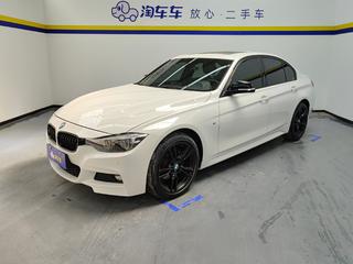 宝马3系 320i 2.0T 自动 M运动曜夜版 