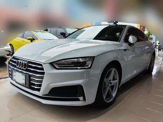 奥迪A5掀背 40TFSI 2.0T 自动 时尚型 