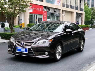 雷克萨斯ES 300h 