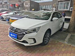 比亚迪秦EV450 自动 智联尊尚型 