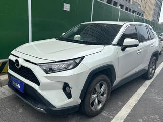 丰田RAV4 荣放 2.0L 自动 风尚PLUS版 