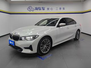 宝马3系 320i 2.0T 自动 运动套装 