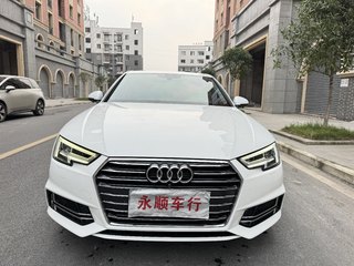 奥迪A4L 40TFSI 2.0T 自动 进取型 