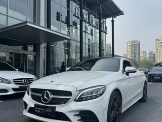 奔驰C级Coupe C260 1.5T 自动 轿跑版 