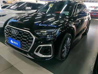 奥迪Q5L 40TFSI 2.0T 自动 豪华动感型 