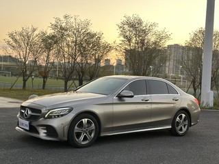 奔驰C级 C260L 1.5T 自动 运动版改款 