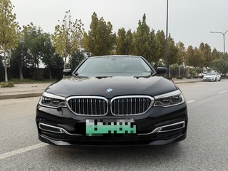 宝马5系新能源 530Le 2.0T 自动 豪华套装改款 