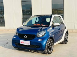 SmartForTwo 硬顶 1.0L 自动 激情版 