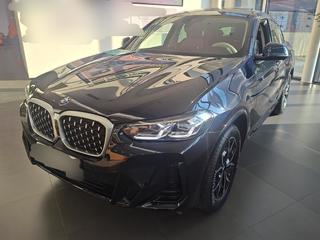 宝马X4 25i 2.0T 自动 M运动套装 