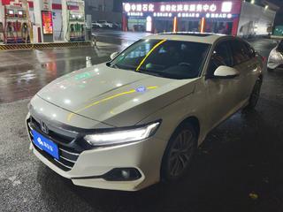 本田雅阁 2.0L 自动 锐领版 