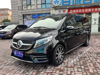 奔驰V级 2.0T 自动 长轴距圣母峰版 