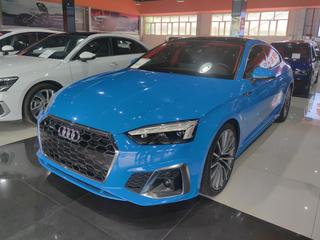 奥迪A5掀背 40TFSI 2.0T 自动 豪华动感型 