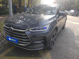 比亚迪唐DM i 1.5T 自动 112KM尊荣型 