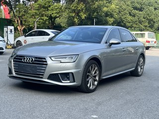 奥迪A4L 40TFSI 2.0T 自动 时尚型 