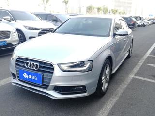 奥迪A4L 45TFSI 2.0T 自动 个性运动型 