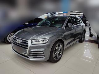 奥迪Q5L 40TFSI 2.0T 自动 改款荣享时尚型 