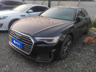 奥迪A6L 40TFSI 2.0T 自动 豪华动感型 