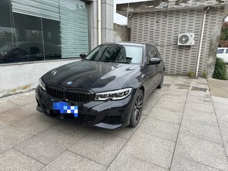 宝马3系 320Li 2.0T 自动 M运动套装 