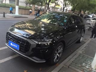 奥迪Q8 55 3.0T 自动 臻选动感型48V轻混 