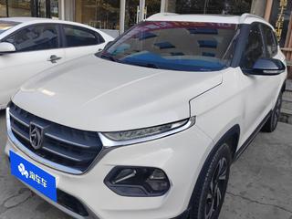 宝骏510 1.5L 手动 豪华型 