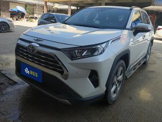 丰田RAV4 荣放 2.0L 自动 风尚PLUS版 