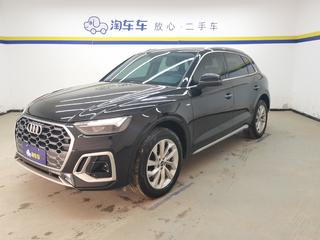 奥迪Q5L 40TFSI 2.0T 自动 豪华动感型 