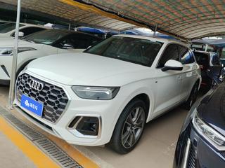 奥迪Q5L 45TFSI 2.0T 自动 豪华动感型 