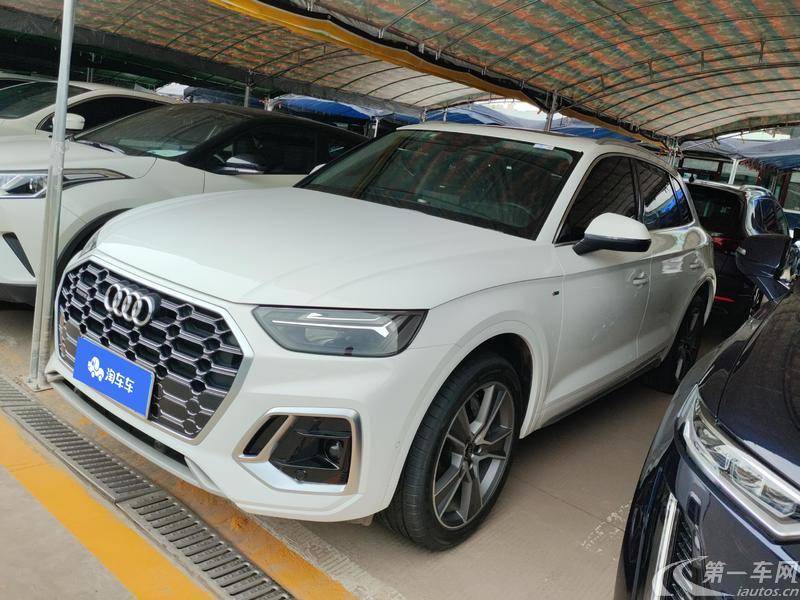 奥迪Q5L 45TFSI 2021款 2.0T 自动 豪华动感型 (国Ⅵ) 