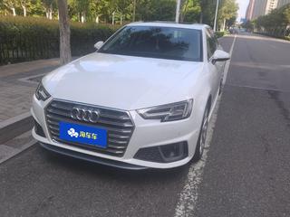 奥迪A4L 40TFSI 2.0T 自动 时尚型 