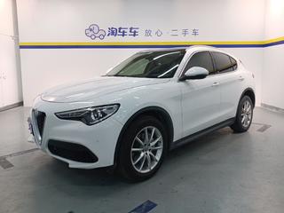 阿尔法罗密欧Stelvio 2.0T 自动 豪华版 