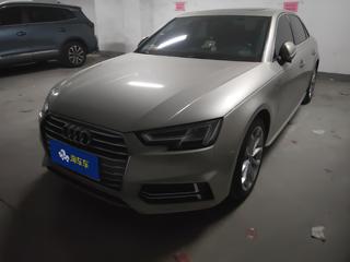 奥迪A4L 40TFSI 2.0T 自动 风尚型 