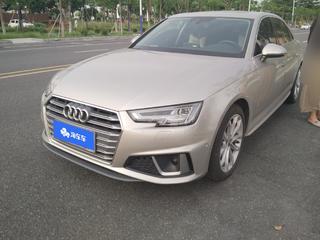 奥迪A4L 40TFSI 2.0T 自动 时尚型 