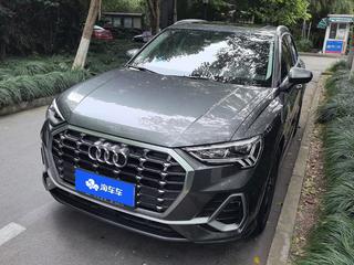 奥迪Q3 35TFSI 1.4T 自动 时尚动感型 