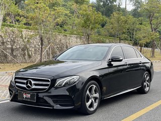 奔驰E级 E300L 2.0T 自动 运动时尚型 