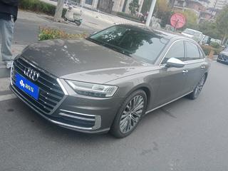 奥迪A8L 55 3.0T 自动 豪华型 