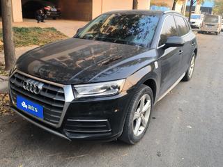 奥迪Q5L 40TFSI 2.0T 自动 改款荣享时尚型 