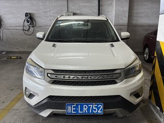 长安CS75 2.0L 手动 豪华型 