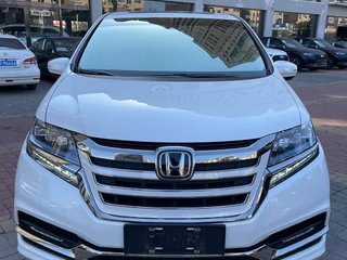 艾力绅 2.0L 豪华版 